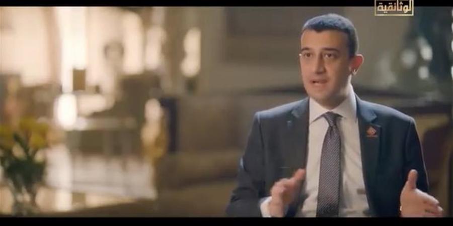 "الوثائقية" تكشف تداعيات الإعلان الدستوري المُكمّل الذي أشعل فتيل الغضب