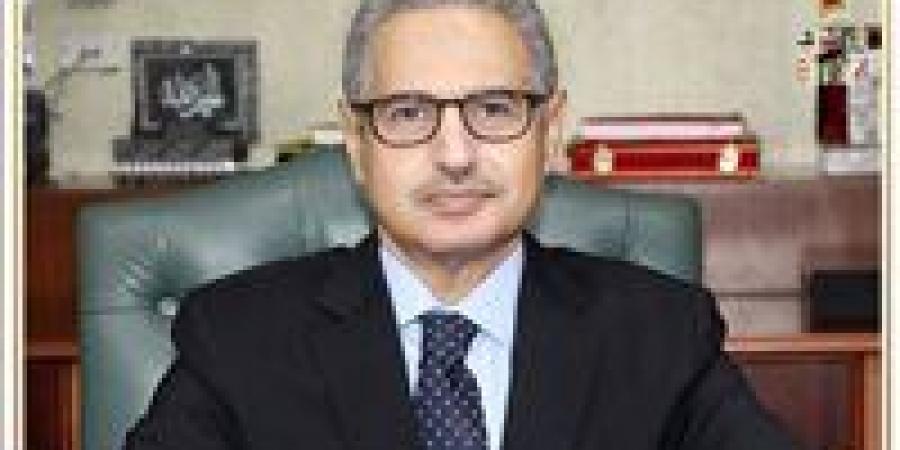 محافظ بني سويف يُصدر قرارًا بترقية 4851 من المعلمين والأخصائيين وأمناء المكتبات