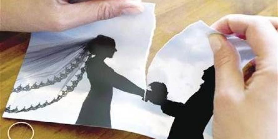 إعلامية شهيرة تعلن انفصالها عن زوجها برسالة مفاجئة!