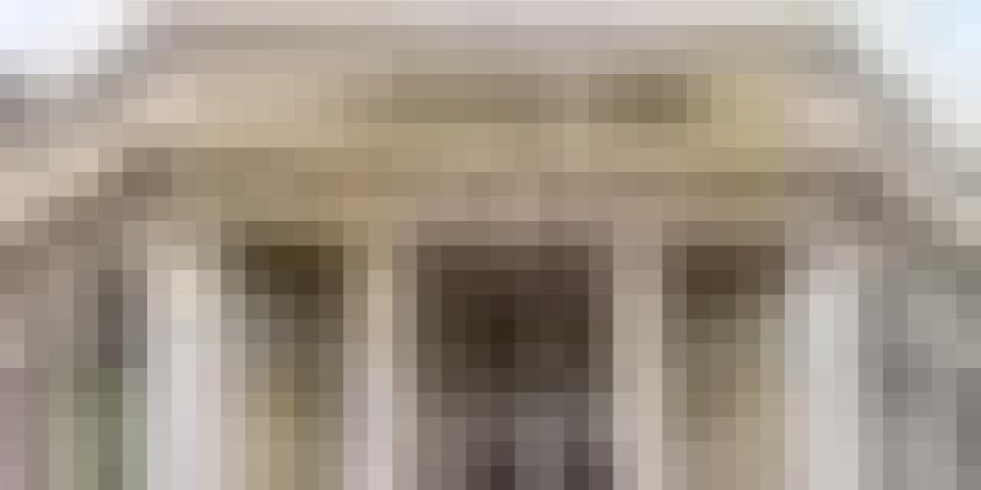 تعليمة هامة من بنك الجزائر بخصوص منح حق الصرف للسفر إلى الخارج