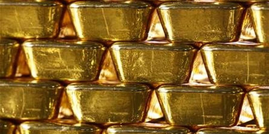 عاد ليُسجل أرقاماً قياسية.. سعر الذهب قريباً 5 آلاف دولار؟